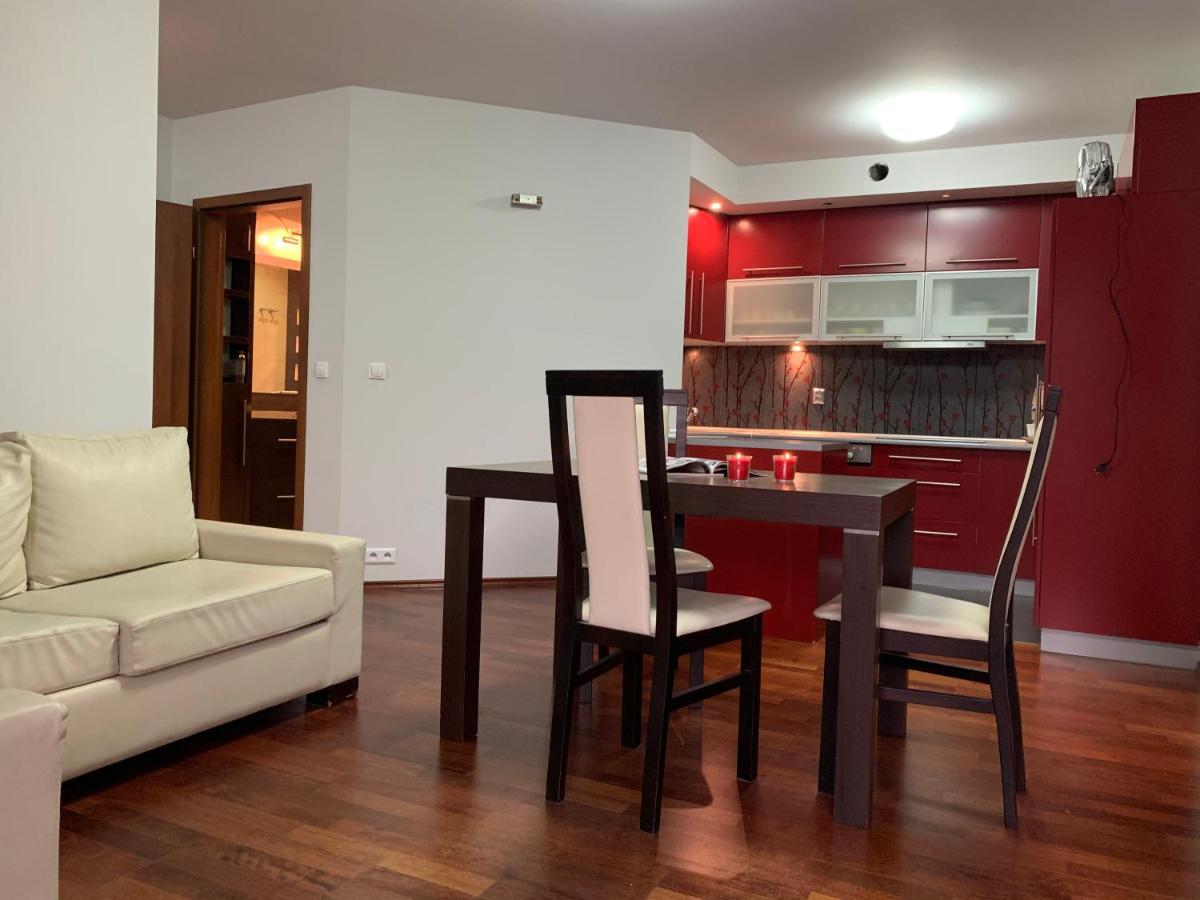 Krowoderska Apartment คราคูฟ ภายนอก รูปภาพ