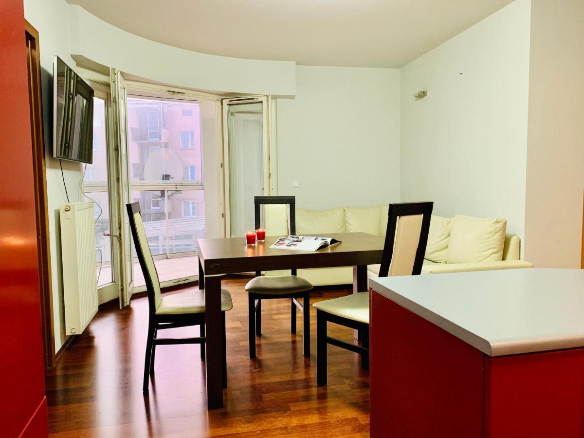 Krowoderska Apartment คราคูฟ ภายนอก รูปภาพ
